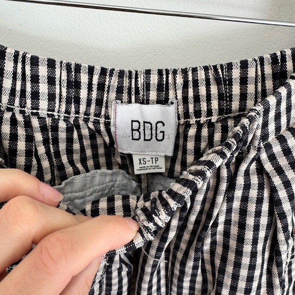 BDG Gingham Checkered Trousers - Picture 3 of 9